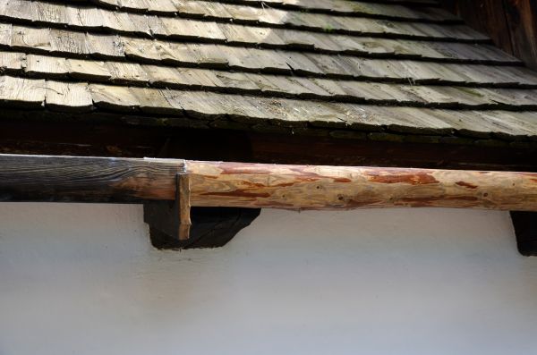 Cost of Wood Gutters Installation in Conyers
